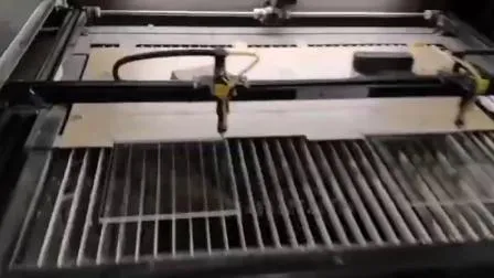 Support de parfum cosmétique de soin de peau de plexiglas acrylique clair polyvalent pour l'affichage de compteur